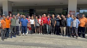 Çukurova Belediyesinde İşçiler Eylem Düzenledi