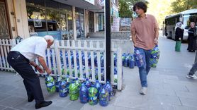 Dede ve Torun, Mavi Kapaklarla Engel Tanımıyor