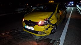 Edirne'de Taksi ile Elektrikli Motosiklet Çarpıştı: İki Yaralı