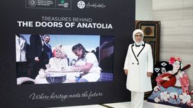 Emine Erdoğan, Türkevi'nde Simit Standını Ziyaret Etti