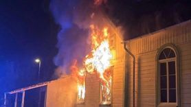 İsveç'te Camide Yangın: Kundaklama Şüphesi Üzerine Soruşturma Başlatıldı