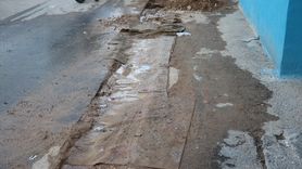 İzmir'de Patlayan Su Borusu Mahalleliyi İsyana Sürükledi