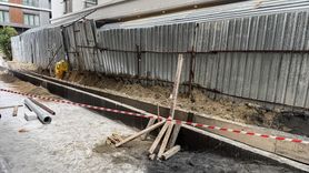 Kadıköy'de Şantiyede İstinat Duvarı Kaydı, İki İşçi Yaralandı