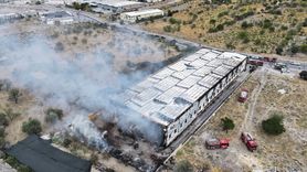 Kayseri'de Mobilya Fabrikasında Yangın Kontrol Altına Alındı