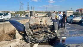 Kocaeli'de Çekici Çarpınca Otomobil Devrildi: 3 Yaralı