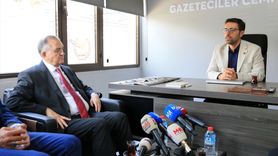 MHP'li Akçay: Türkiye'nin Barış Rolü Önemli