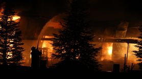 Niğde Organize Sanayi Bölgesi'nde Yangın: Can Kaybı Yok