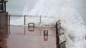 Ordu'da Kuvvetli Rüzgar Denizde Dev Dalgalar Oluşturdu