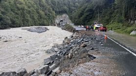 Rize'deki Çamlıhemşin-Ardeşen Yolunda Ulaşım Kontrol Altında