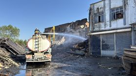 Samsun'daki Kereste Fabrikası Yangını Kontrol Altına Alındı