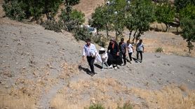 Şehir Hayatını Bırakıp Arıcılığa Yönelen Çift Siparişlere Yetişemiyor