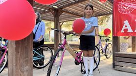 Siirt'te ODES Projesi Kapsamında Öğrencilere Bisiklet Hediye Edildi