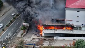 Trabzon'da Alışveriş Merkezinde Yangın Çıktı