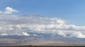 Ağrı Dağı'nın Kış Beyazı: Kar Yağışı Zirveyi Kapatıyor