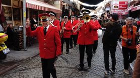 Ayvalık Uluslararası Zeytin Hasat ve Turizm Festivali Başladı