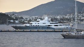 Bodrum'da Mega Yat 'Radiant' Yakıt İkmali Gerçekleştirdi