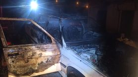 Çankırı'da İki Araç Aynı Kişiye Ait Olmak Üzere Yanarak Kullanılamaz Hale Geldi