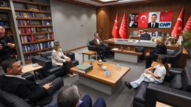CHP Genel Başkanı Özgür Özel, Denktaş Ailesi ile Bir Araya Geldi