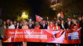 Cumhuriyet Yürüyüşünde Birlik Vurgusu