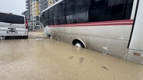 Edirne'de Sağanak Yağış Yol Çökmesine Neden Oldu