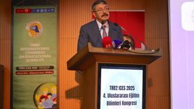 Hakkari'de Aile ve Eğitim Temalı Uluslararası Kongre Başladı