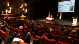 Hulusi Akar Gaziantep'te Öğrencilerle Bir Araya Geldi