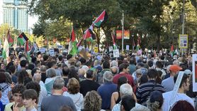 İspanya'da Yüz Binlerce Kişi İsrail'e Karşı Sokaklara Döküldü