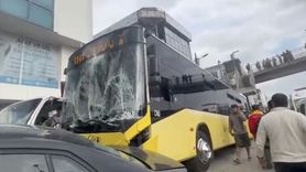 İstanbul'da Zincirleme Trafik Kazası: 4 Yaralı