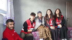 Kızılay Gönüllülerinden Örnek Davranış