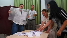 KKTC'de Cumhurbaşkanı Seçimi Öncesi Oy Sayım İşlemleri Başladı