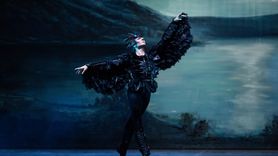 Kuğu Gölü Balesi AKM'de Büyüledi