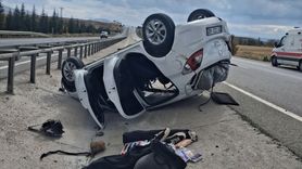 Kütahya'da Devrilen Otomobilin Tekerle İkinci Kaza