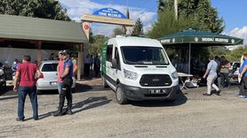 Mersin'de Minibüs Kazasında Hayatını Kaybedenler Defnedildi