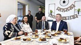 MHP Genel Başkan Yardımcısı İzzet Ulvi Yönter Maltepe ve Sancaktepe'de Temaslarda Bulundu