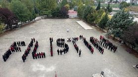 Öğrencilerden Filistin'e Destek Koreografisi