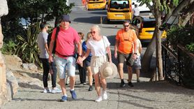 Palau Bayraklı Astoria Grande Kruvaziyeri Alanya Limanı'nda