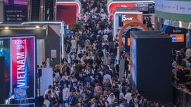 Robot Köpekler Yapay Zeka ile Geleceğe Hazırlanıyor