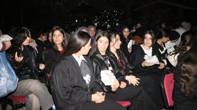 Siirt'te Öğrencilere Açık Hava Sineması Keyfi