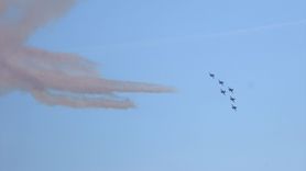 Türk Yıldızları Kırklareli'nde Gösteri Uçuşu Gerçekleştirdi