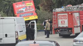 Üsküdar'da Freni Çekilmeyen Otobüs İstinad Duvarını Yıktı