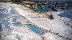 2026'de Pamukkale ve Karahayıt: Avrupa Turistleriyle Yıldız Bir Sezon Beklentisi