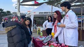 ADÜ Tıp Öğrencileri 'Hayatı Erteleme' Diyerek Meme Kanseri Farkındalığı Oluşturdu