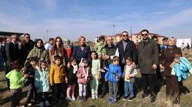 Ağrı’da minikler Milli Ağaçlandırma Günü’nde fidanları toprakla buluşturdu