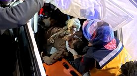 Aksaray'da otomobil elektrik direğine saplandı: 2 ağır yaralı