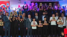 Anamur'da Kur’an ve Peygamber sevgisi temalı program yoğun ilgi gördü