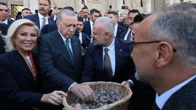 Aydın Pehlivan'dan Cumhurbaşkanı Erdoğan'a Bozalan İnciri İkramı