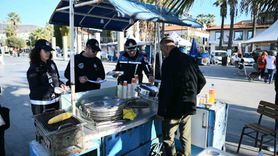 Başkan Günel’den Kuşadası’nda Sokak Lezzetlerine Sıkı Denetim