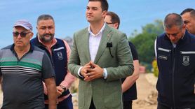 Bodrum'da Akyarlar'da Beton Yol Çalışmaları Sürüyor