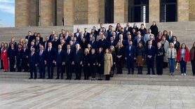 CHP Heyeti 39. Olağan Kurultay Öncesi Anıtkabir’i Ziyaret Etti