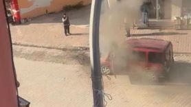 Düziçi'nde Park Halinde Araç Yangını: Esnafın Hızlı Müdahalesi Facianın Önüne Geçti